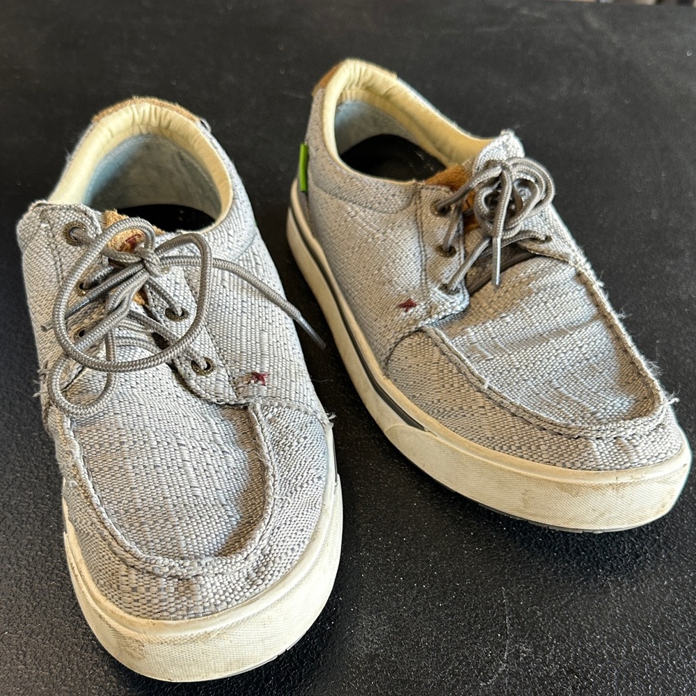 Twisted X Men's Gray Canvas Sneakers